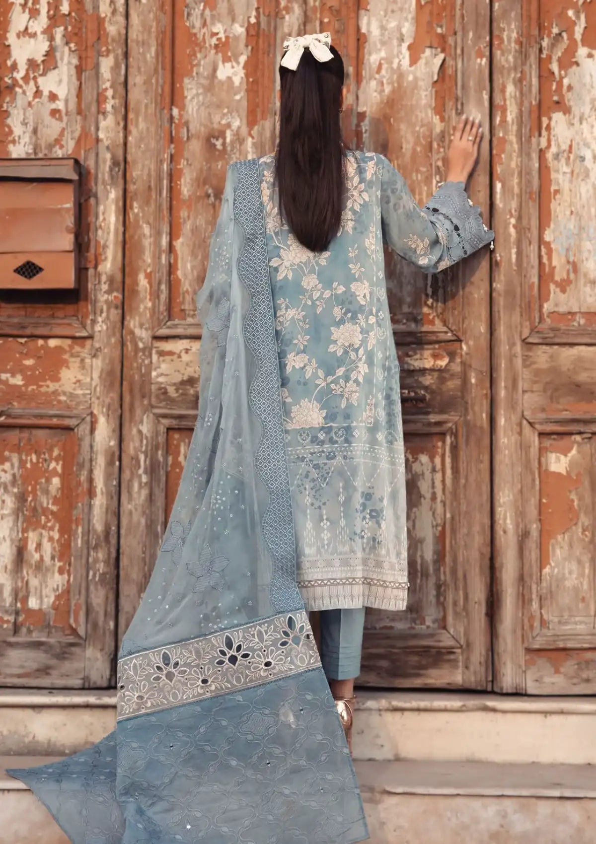 Nureh Lawn Embroidered Suit NS-116
