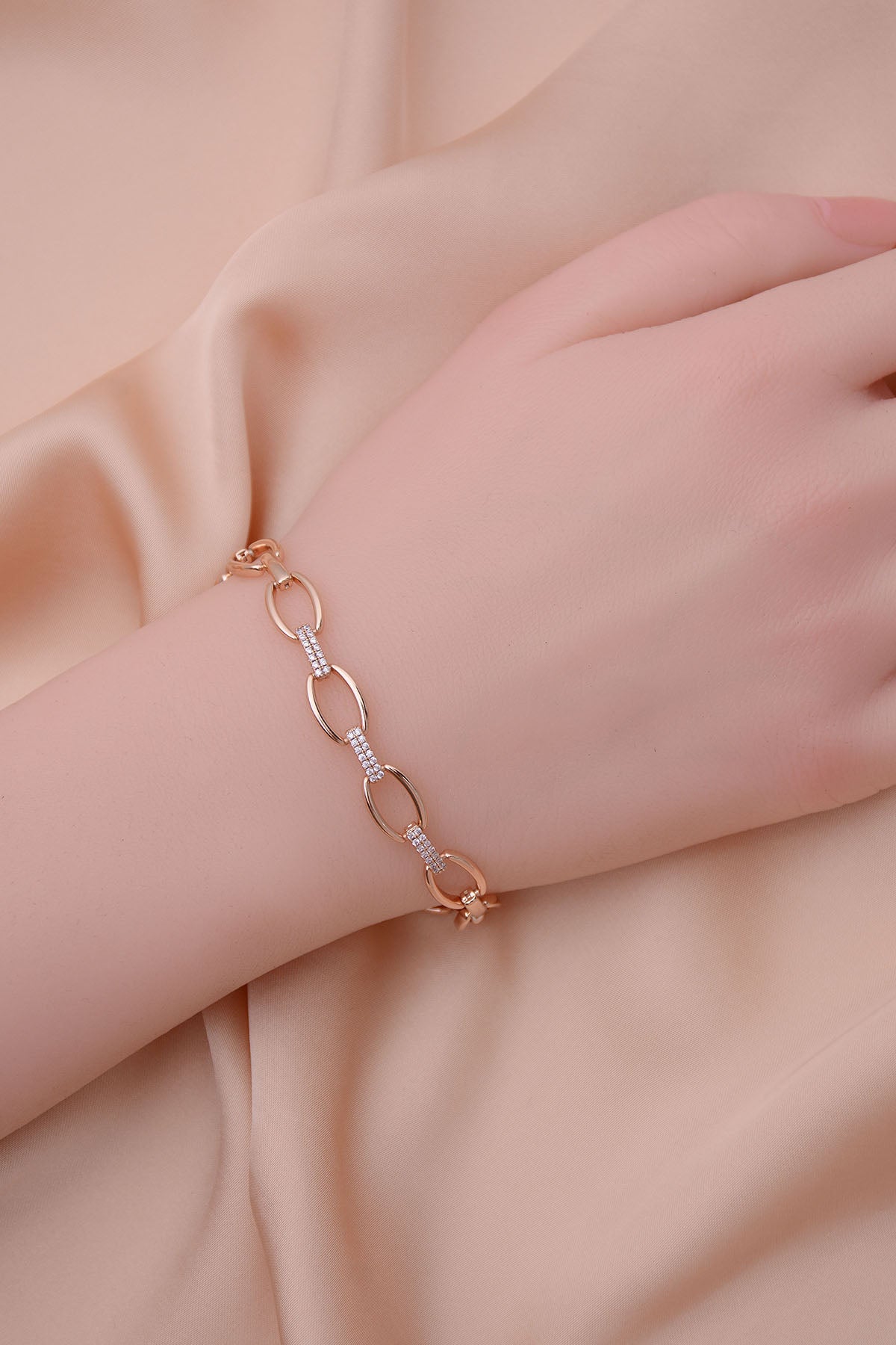 Bracelet For Girl's | Women Jewellry Golden PCB-07