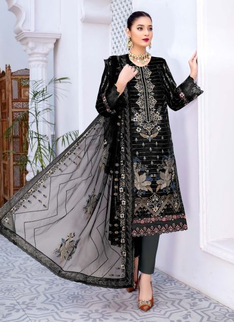 Safeena By Mah E Rooh Lawn Embroidered Suit SF-7702 Black