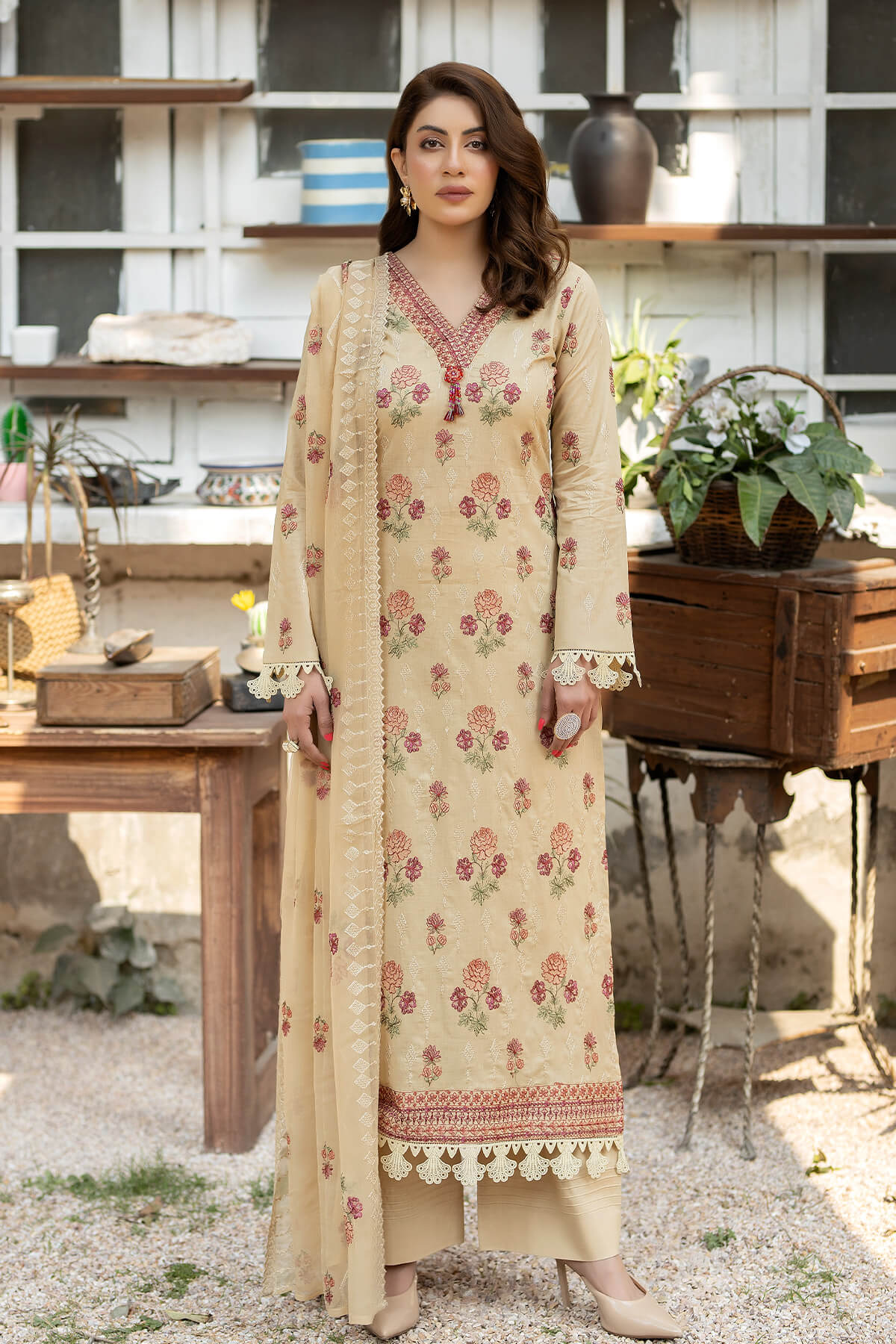 Jan e Jahan By Noor e Fajar Lawn Embroidered Suit NF-1208