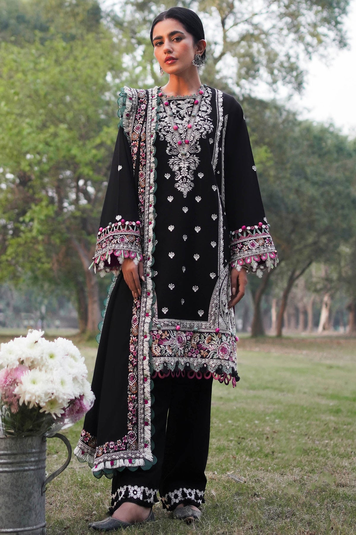 Talayeh By Zaha Khaddar Embroidered Suit ZW-2-23-04 Black