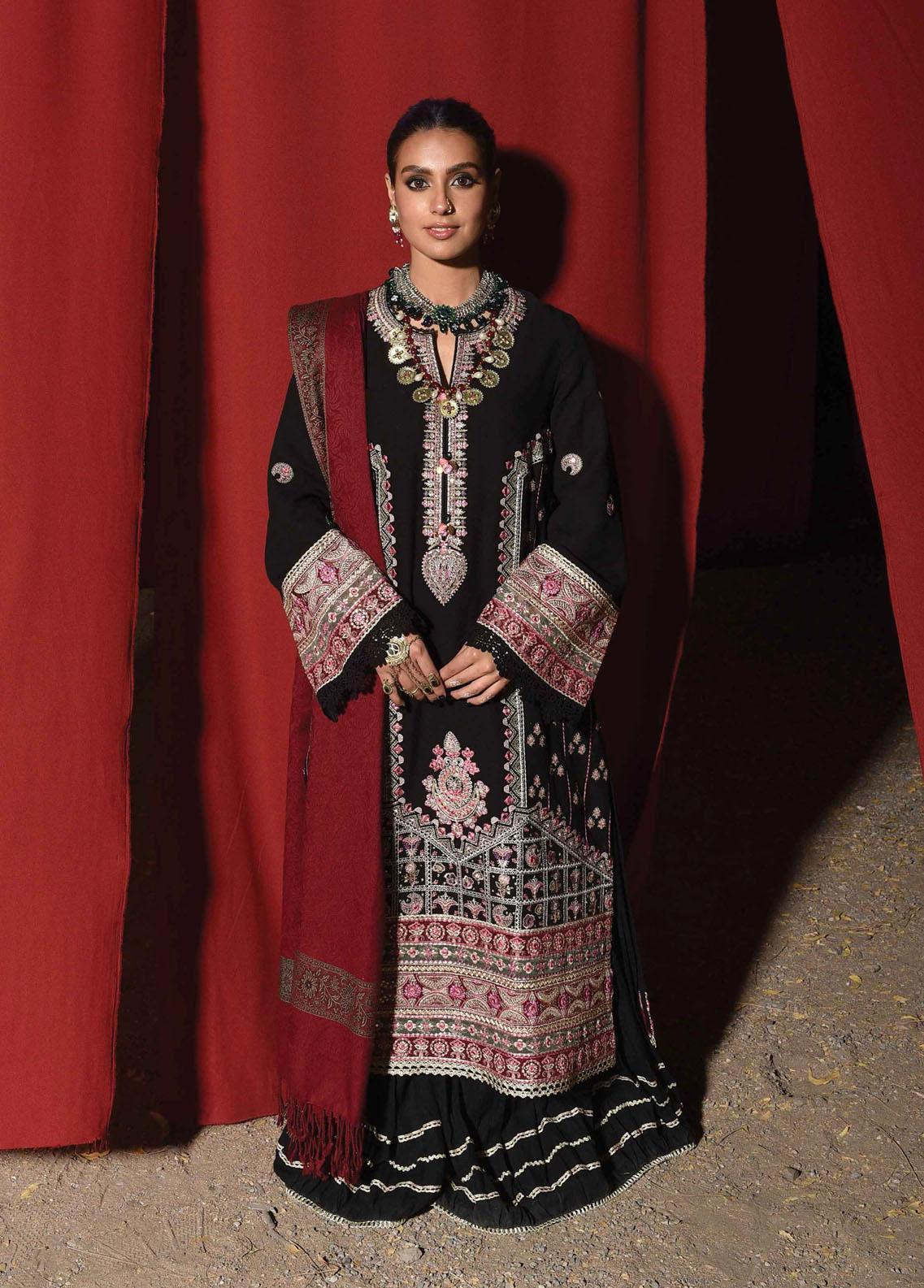 Sayonee by Qalamkar Embroidered Suits Unstitched 3Piece K-5 Faha